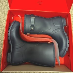 Hunter navy matte rainboots size 10